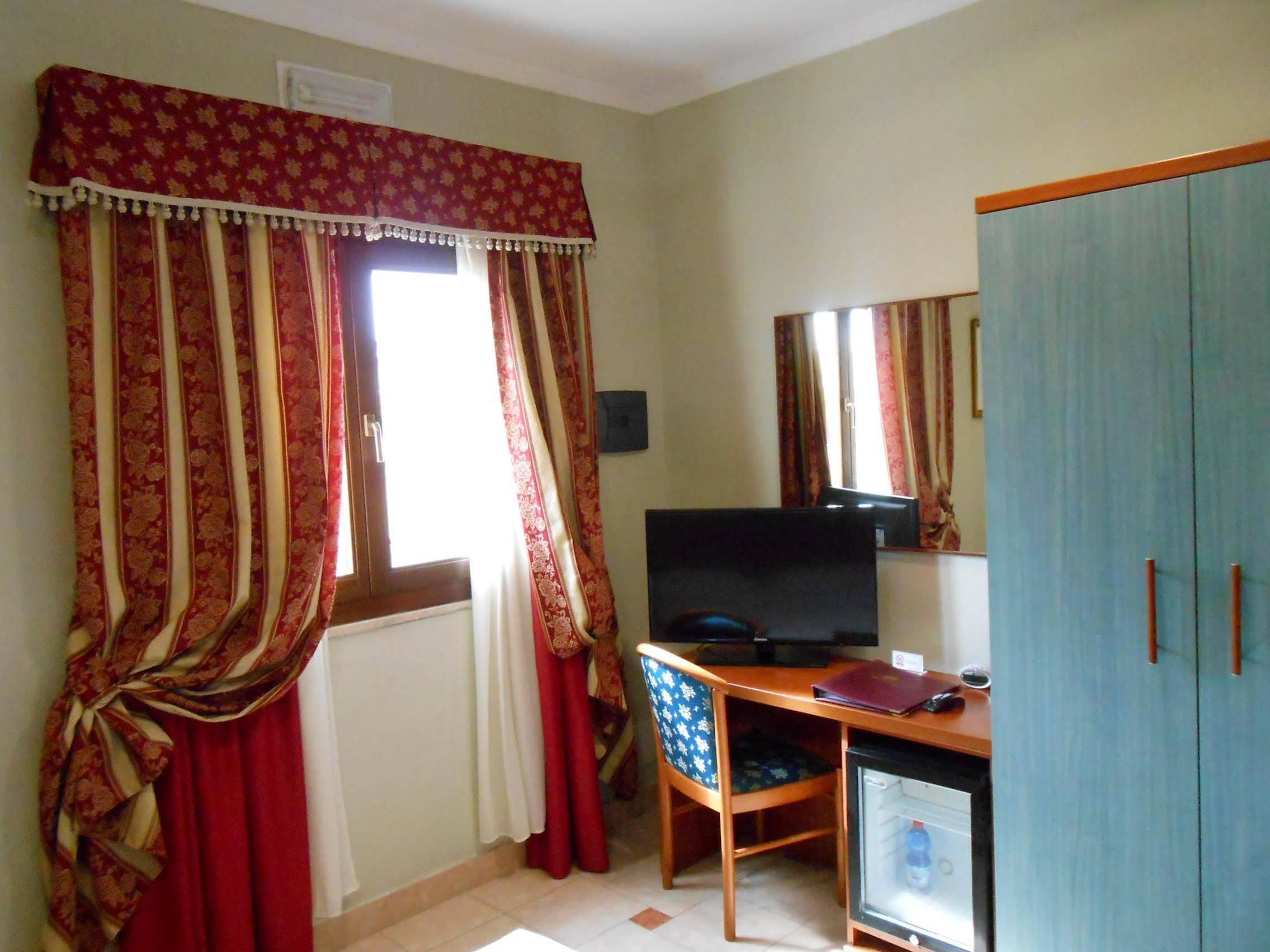 Hotel Riviera Fiumicino Dış mekan fotoğraf