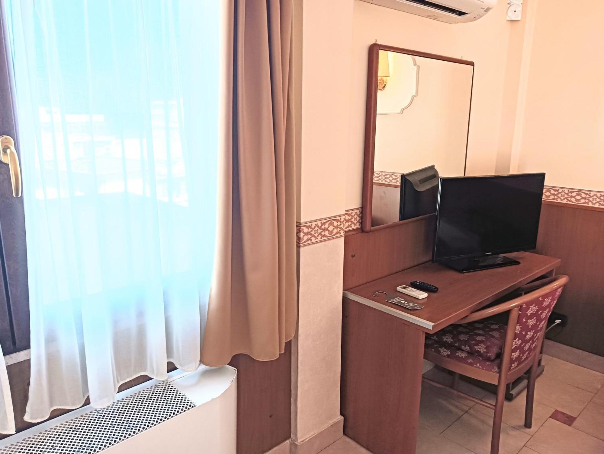 Hotel Riviera Fiumicino Dış mekan fotoğraf
